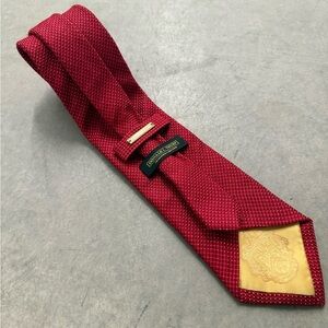 Donald J Trump Signature Collection Red MetallicSilver  100% Silk Men’s Neck Tie